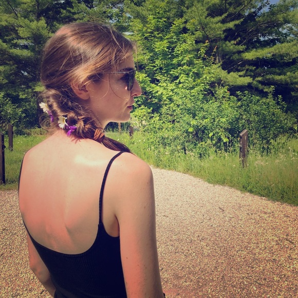 Meet your Posher, Liz - Picture 3 of 3